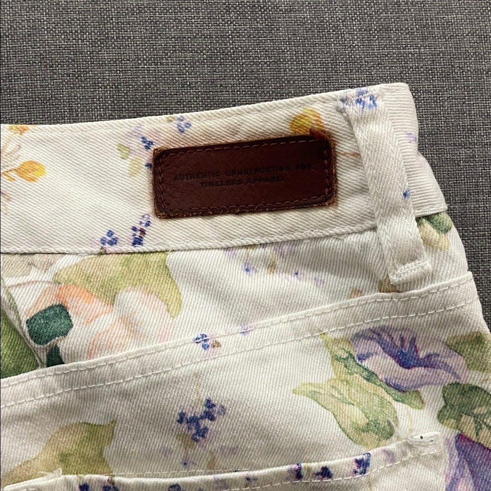 Floral denim mini Skirt - Picture 5 of 5